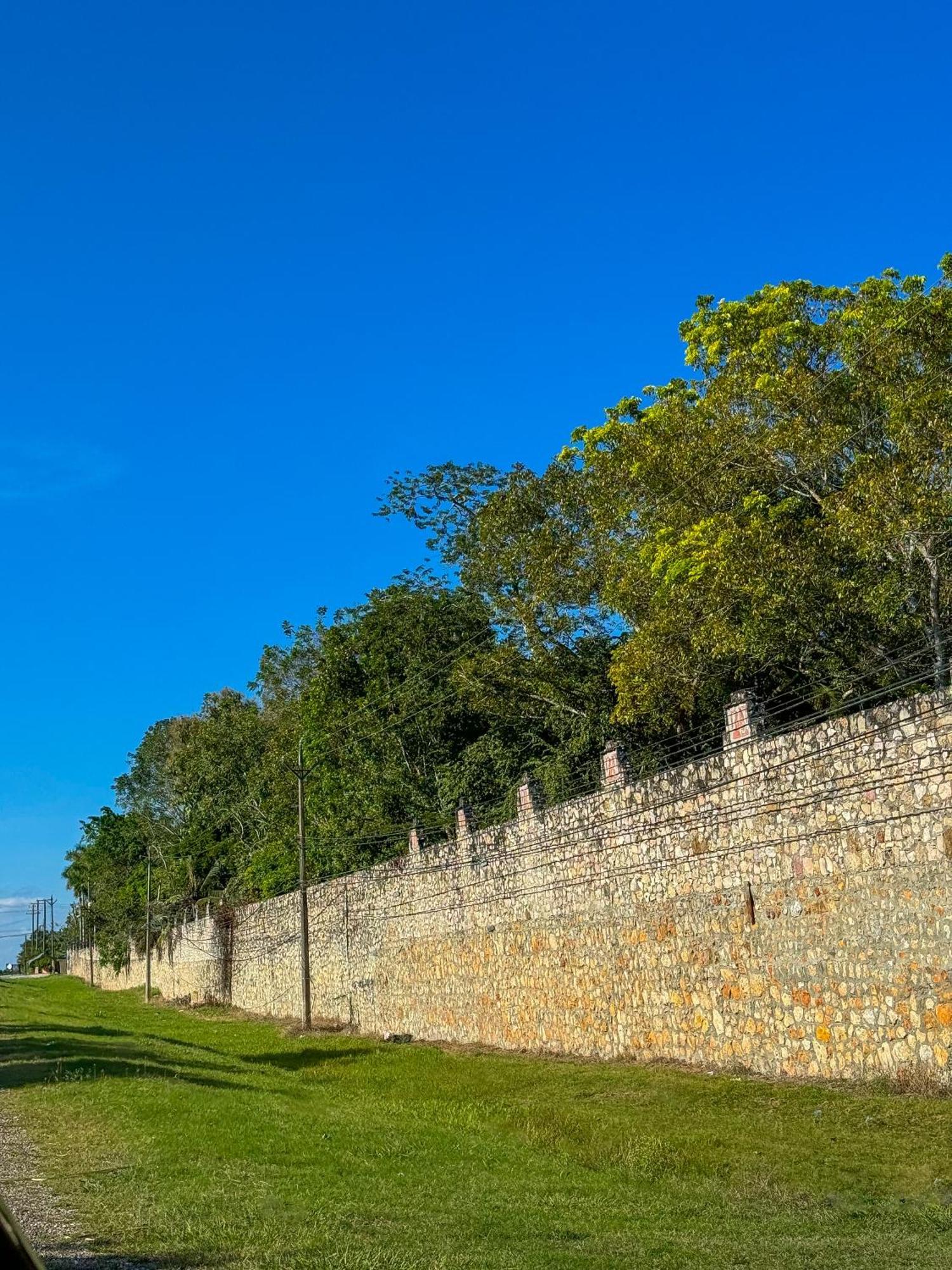 The Mayan Garden Orange Walk Екстериор снимка